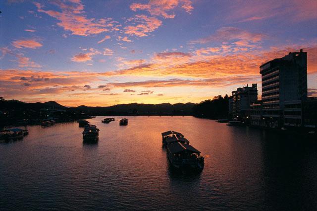 Riverside Hotel Sansuikan Hita Exterior photo