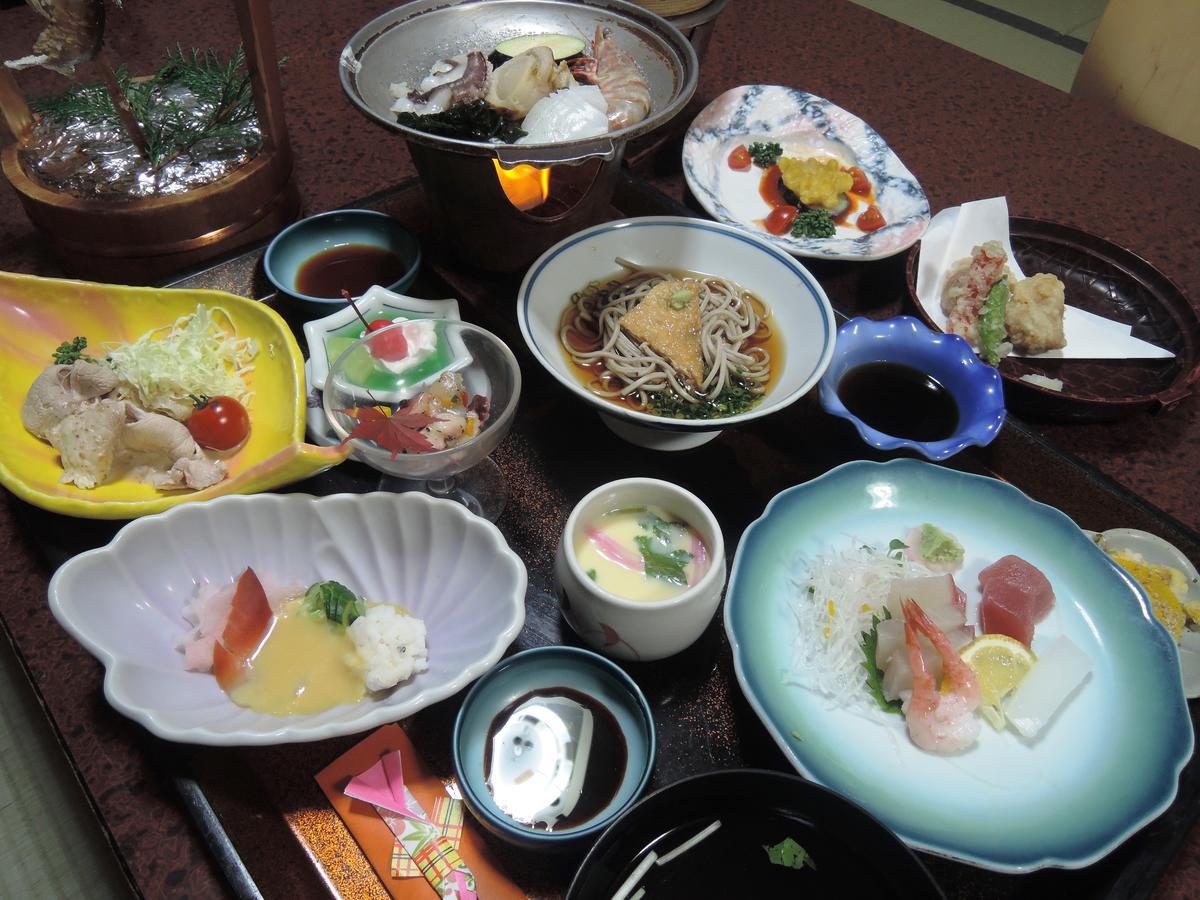 Riverside Hotel Sansuikan Hita Exterior photo